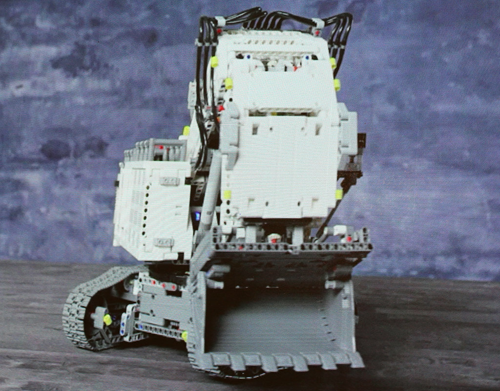 Lego Technic Liebherr R 9800 (42100)