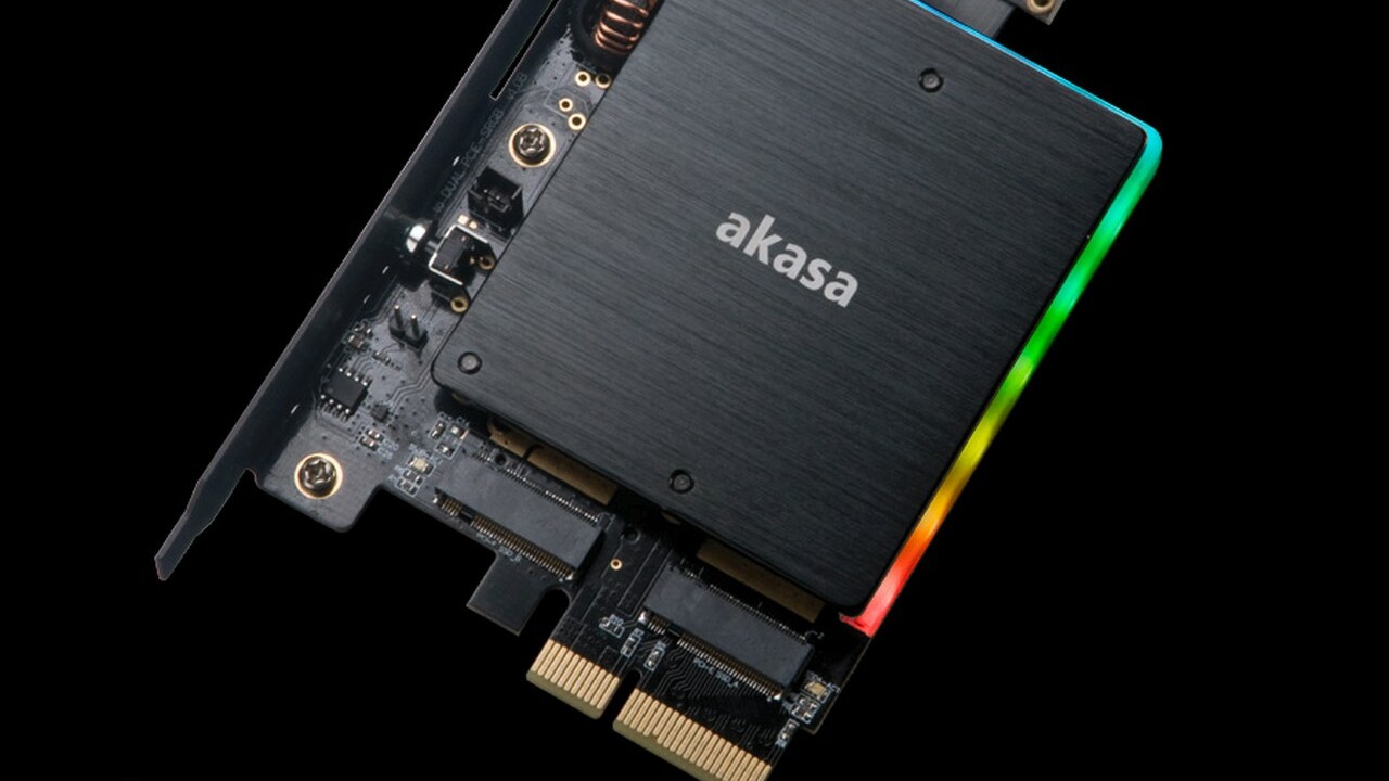 Akasa: M.2-PCIe-Adapter für zwei SSDs mit Kühler und RGB