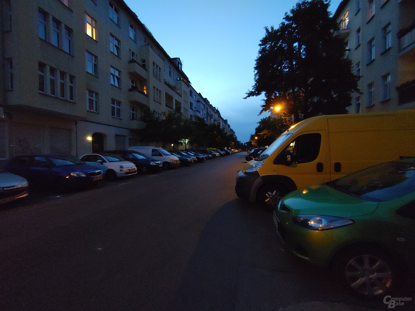 LG G8s (Nachtanblick) (f/2.4, 1/14 s)