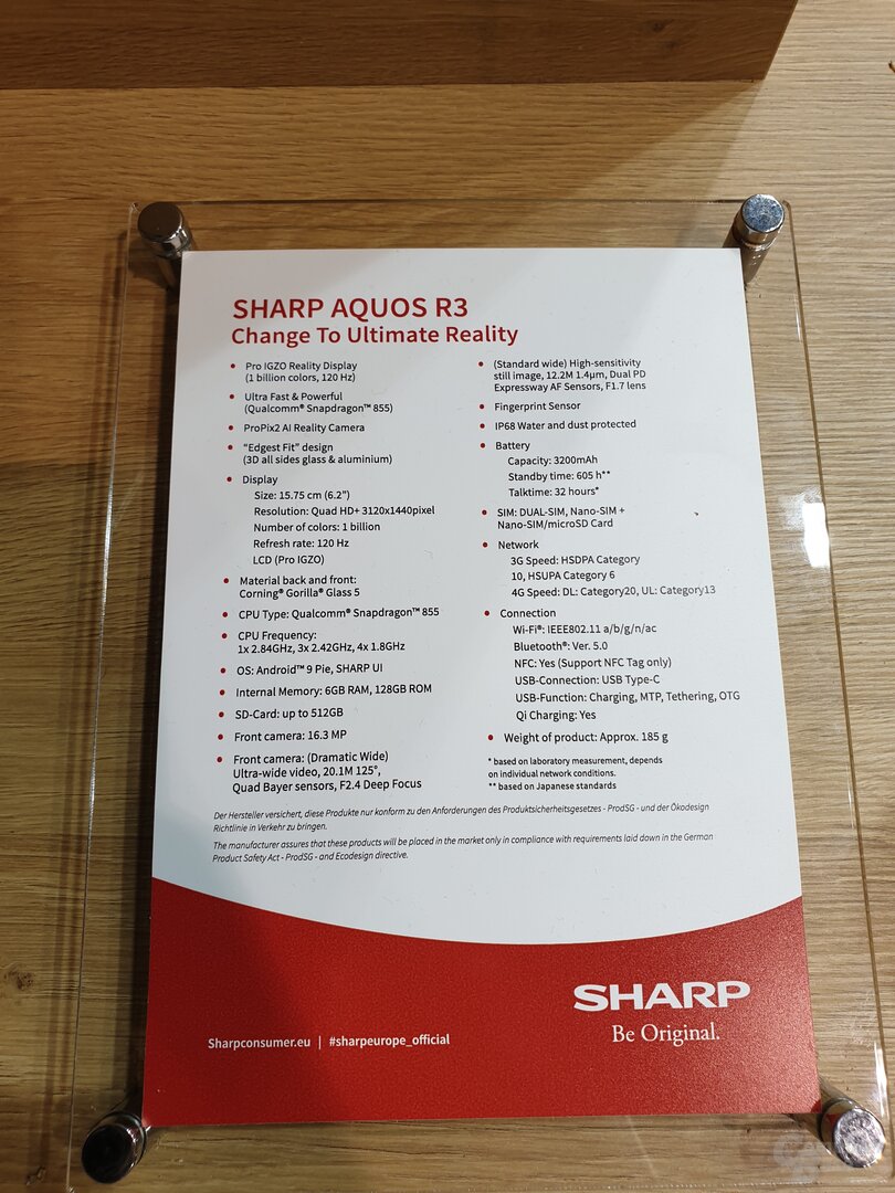 Sharp-Smartphones