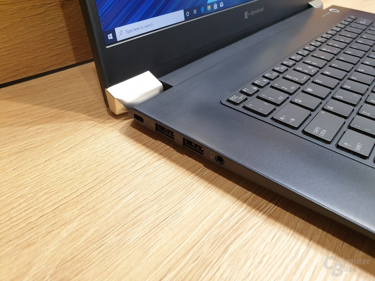 dynabook Tecra X50-F