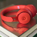 Beats Solo Pro: Neuer On-Ear-Kopfhörer unterdrückt Außengeräusche