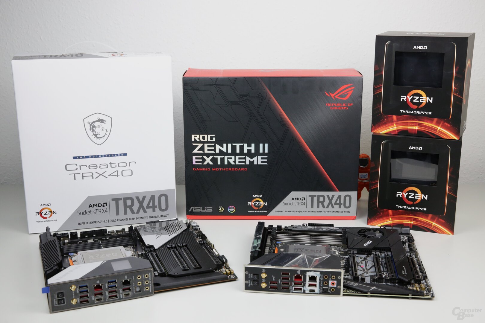 Das Testkit von AMD mit ASUS ROG Zenith II Extreme und MSI Creator TRX40