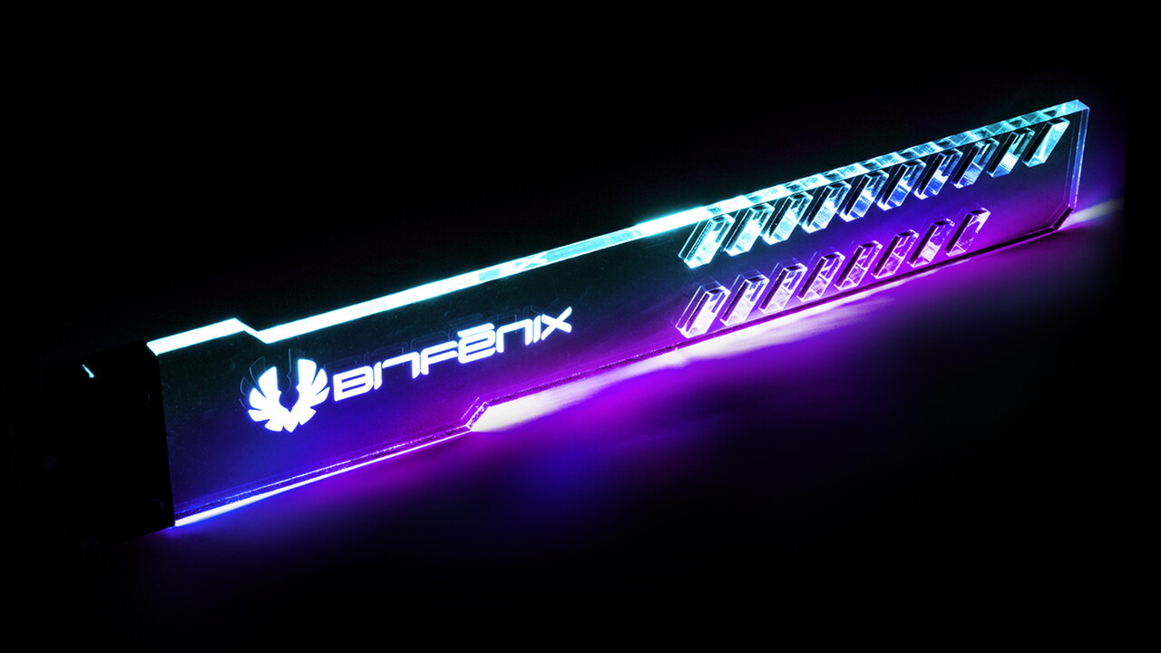Mit RGB-LEDs: BitFenix lässt Stütze für Grafikkarten leuchten - ComputerBase