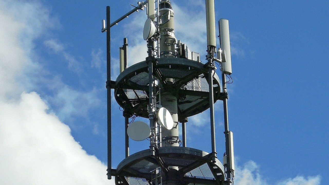 وكالة الشبكة الفيدرالية: يجب على مشغلي الشبكات إضافة المزيد من توسيع LTE 56