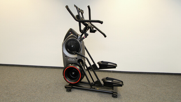 Bowflex Max Trainer M8 im Test: Das KI-gestützte Fitness­training für zuhause motiviert