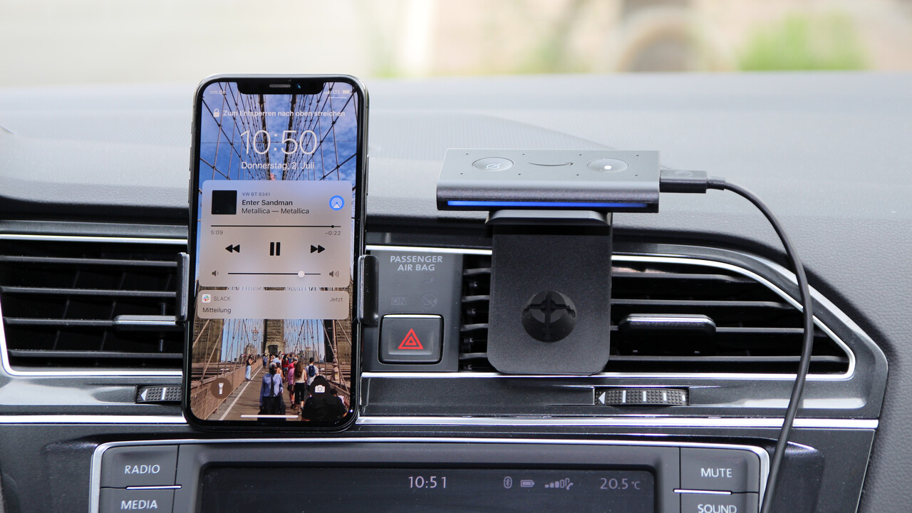 Amazon Echo Auto im Test: Alexa-Sprachsteuerung im Auto mit Kabelsalat