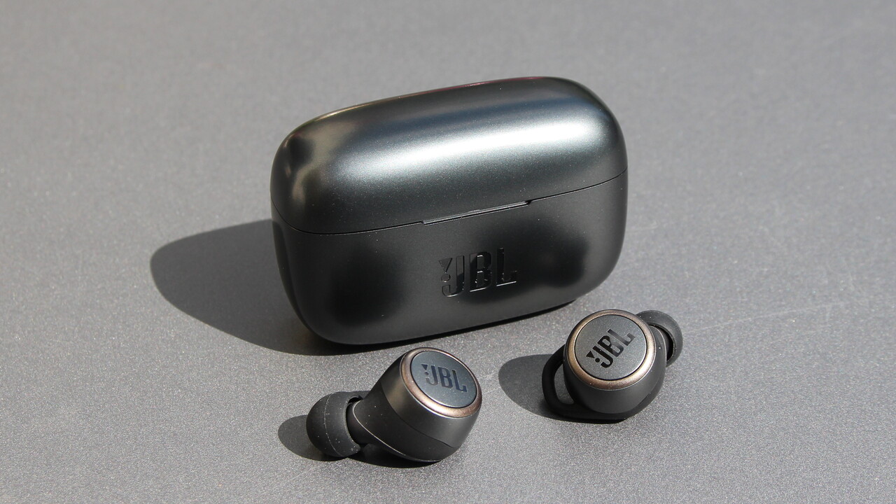 JBL Live 300TWS im Test: Allrounder-In-Ears mit guten Zusatzfunktionen ohne Haken
