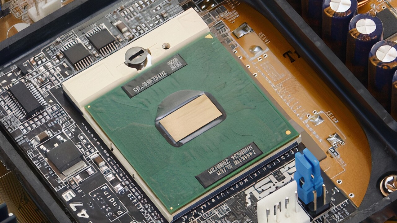 Im Test vor 15 Jahren: Der Pentium M lief per Adapter von Asus im Desktop-PC