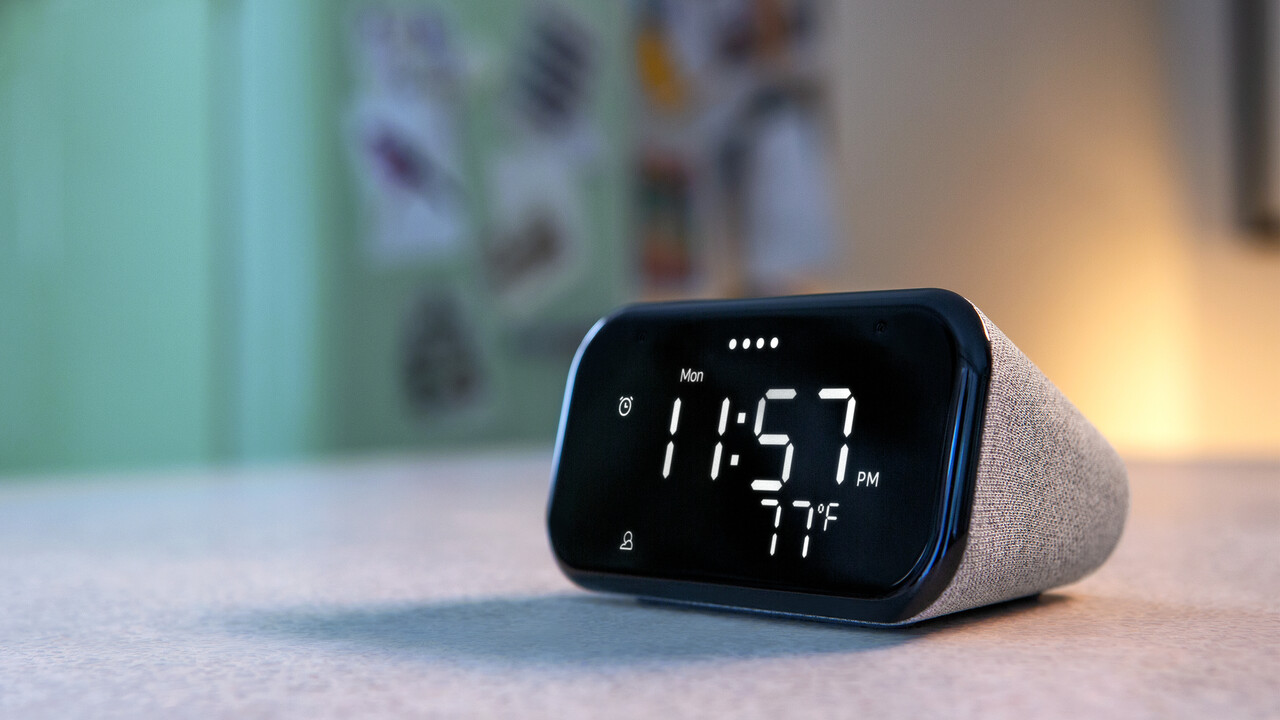 Lenovo Smart Clock Essential: LED-Wecker mit Google Assistant greift Echo Dot an