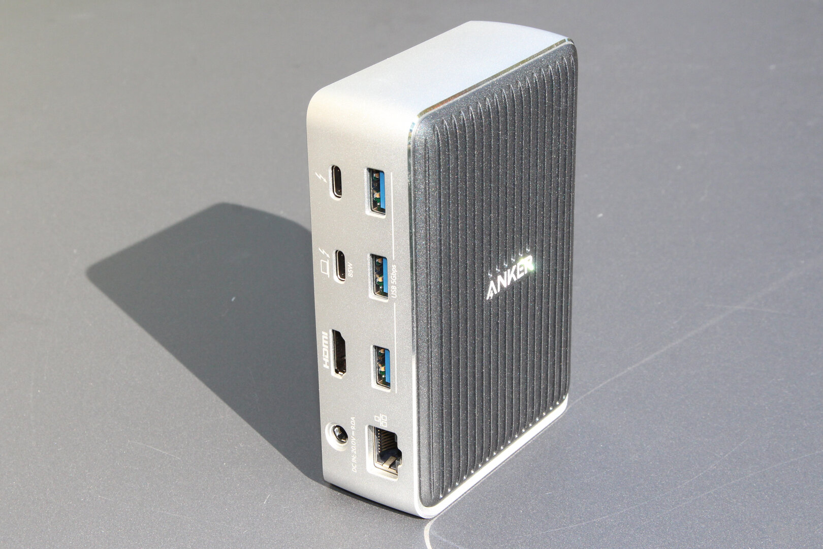 Anker PowerExpand Elite 13-in-1 Thunderbolt 3 Dock