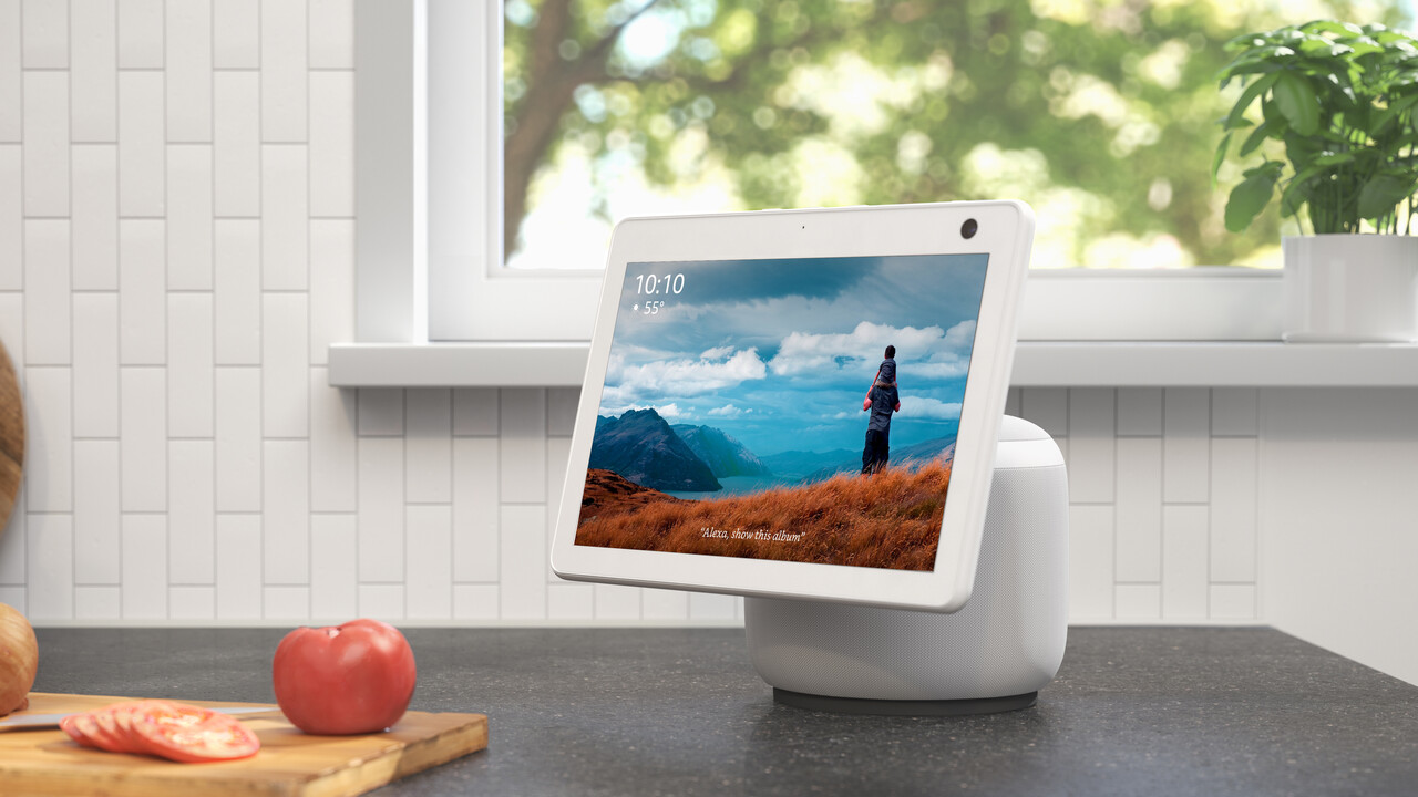 Amazon Echo Show 10: Das Smart-Display dreht sich mit dem Benutzer mit