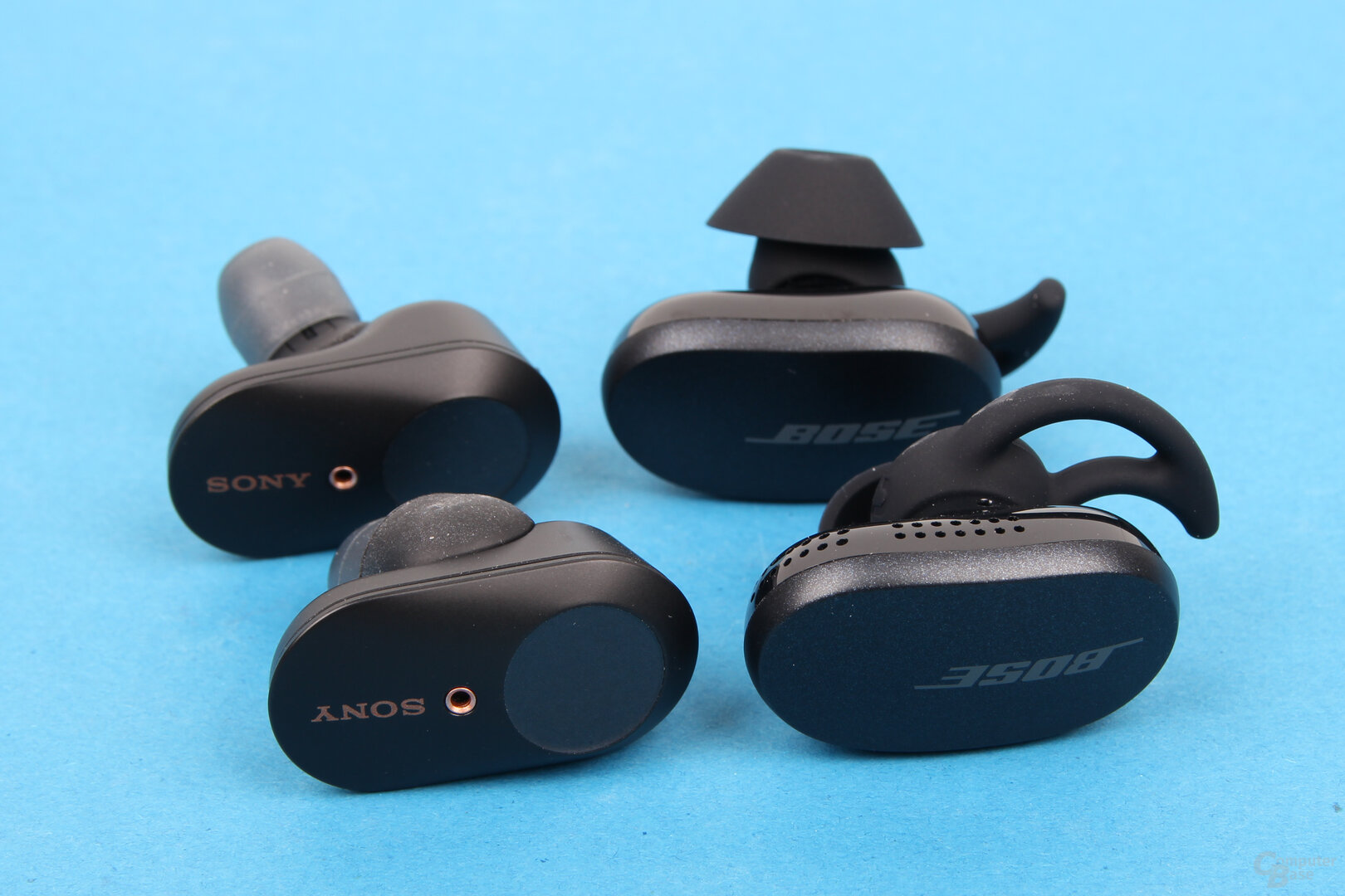 Bose QuietComfort Earbuds und Sony WF-1000XM3 im Vergleich