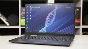 Dynabook X30W-J-10H im Test: Federleichtes Convertible mit Spezialgarantie