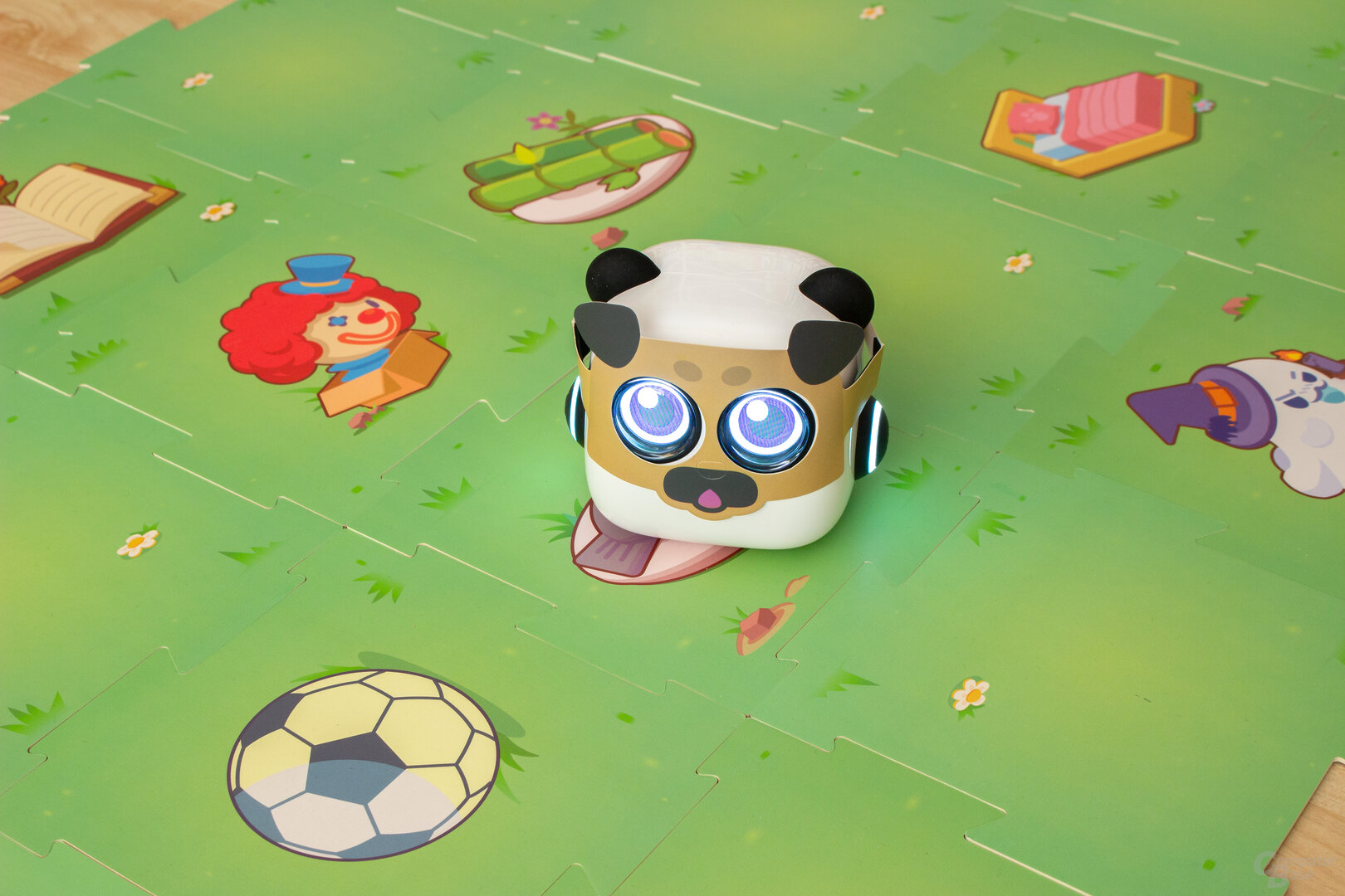 Mit entsprechender Map-Karte und Maske lässt sich der mTiny auch in andere Tiere verwandeln