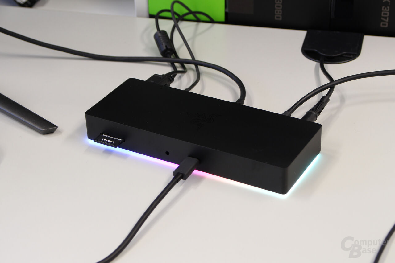 Station D'Accueil Razer Thunderbolt 4 Chroma - 10 Ports RGB | Dual 4K/8K | Windows/Mac