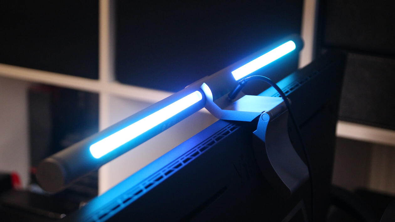 Yeelight LED Screen Light Bar Pro im Test - ComputerBase