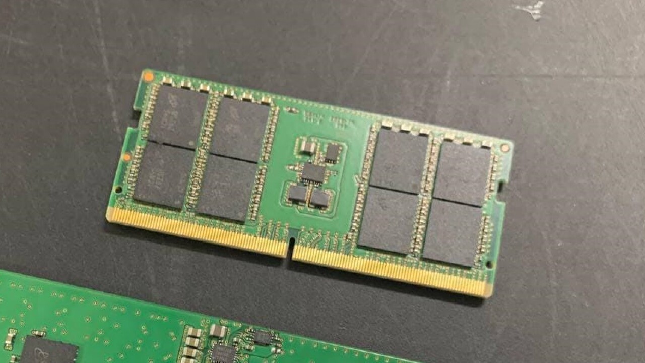 DDR5 für Notebooks: SO-DIMM mit 4.800 MHz und 32 GB von Crucial gesichtet
