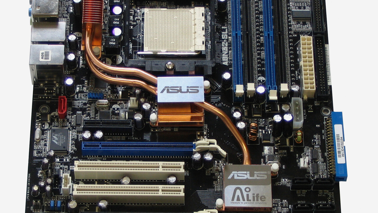 Im Test vor 15 Jahren: PCIe x8 gegen PCIe x16 für Multi-GPU-Systeme