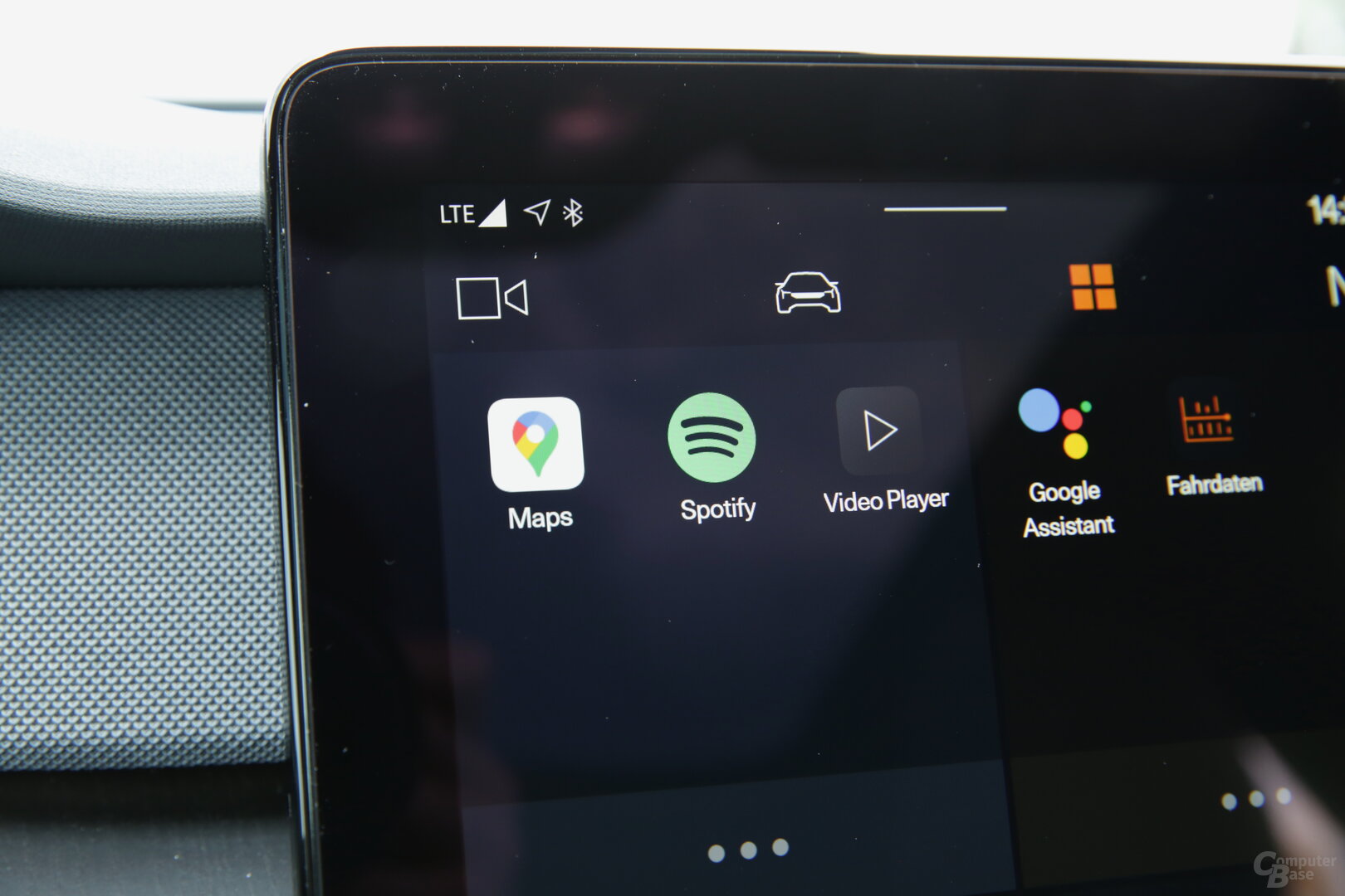 Statusleiste für Mobilfunk und Benachrichtigungen
