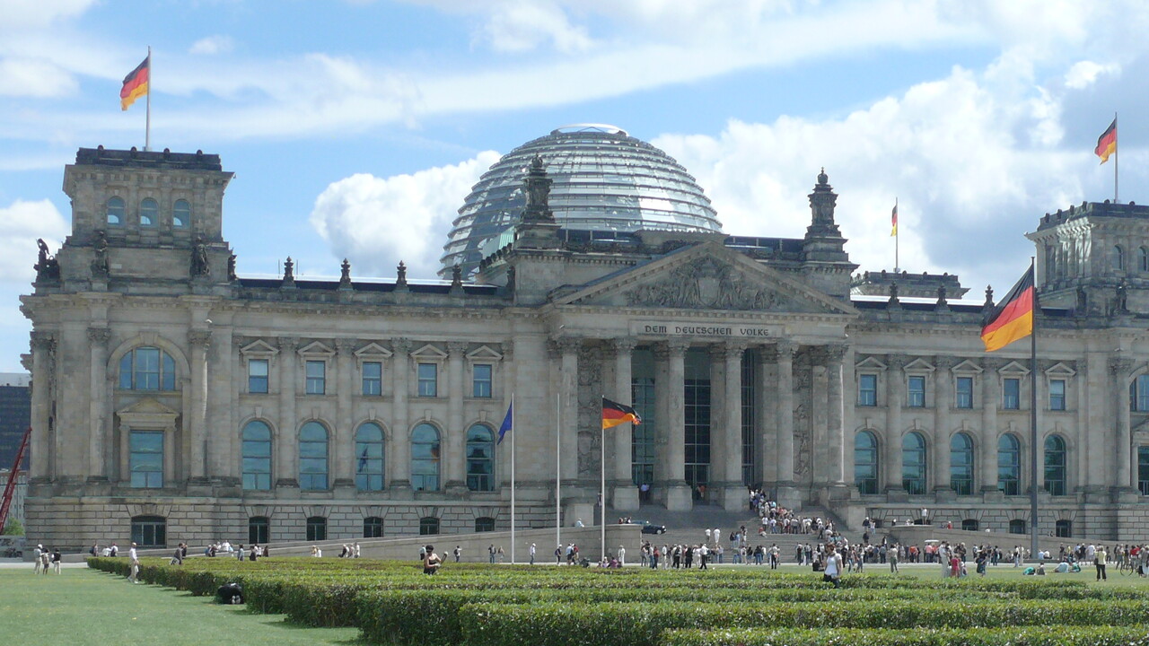 Bundestag: Update-Pflicht für digitale Produkte kommt
