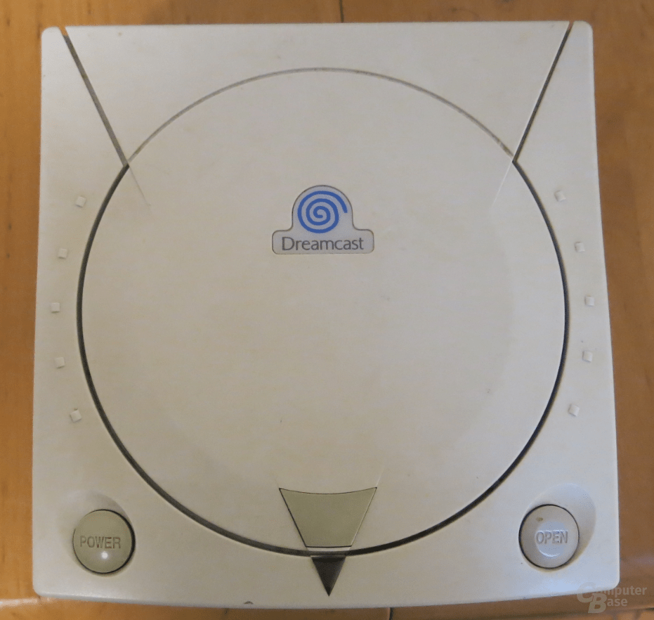 Als Basis dienten eine Sega Dreamcast ...