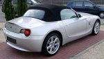 800px-BMW_Z4_rear_20080530.jpg