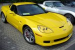 800px-CorvetteC6Z06yellow.jpg