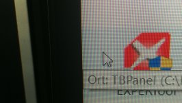 Staubeinschluss von MAG271CQR (2) 2.jpg