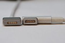 MagSafe_plug_front.jpg