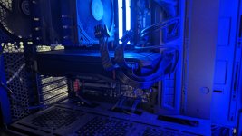 GPU_PWR-Kabel.jpg GPU_PWR-Kabel.jpg