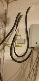 3 Kabel innen.jpg