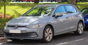 2020_Volkswagen_Golf_Style_ETSi_S-A_1.5_Front.jpg