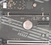 CR2032 wie alt.png CR2032 wie alt.png