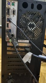 Hinten.jpg Hinten.jpg