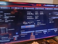 Bios Hauptmenü mit Daten.jpg