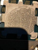 CPU Oben (diesmal wollte weniger Paste).jpg