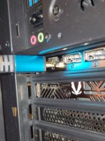 Darkbase 901 Pro - GPU Connection Problem 1.jpg