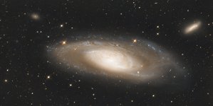 M106 lang_graxpert_bge_stretched_graxpert_denoised_stretched.jpg