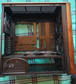 4.Gehäuse mit Netzteil.png