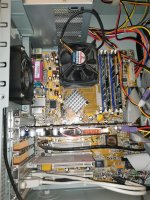 FSC-PC_Innenleben_Asus_A7V880.jpg FSC-PC_Innenleben_Asus_A7V880.jpg