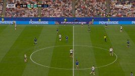 Fussball UHD.jpg