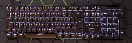 Sharkoon PureWriter W100.jpg Sharkoon PureWriter W100.jpg