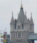 Kölner Dom inkl. Wegweiser für Flugzeuge.jpg