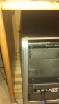 Coolermaster Schreibtischfront.jpg Coolermaster Schreibtischfront.jpg