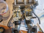 GL1000_Vergaser2.jpg