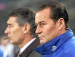 Auch-nach-ihrer-Zusammenarbeit-auf-Schalke-weiterhin-gut-befreundet-Rudi-Assauer-und-Trainer-Huu.jpg