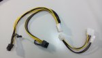 quadro_fx_4800_stromkabel_mit_adapter.jpg quadro_fx_4800_stromkabel_mit_adapter.jpg