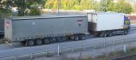Scania_%284-series%29_with_EU-trailer._25.25_meters.jpg