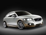 Volvo-C30-4-moyenne.jpg
